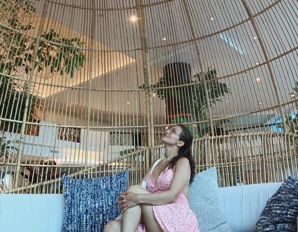 ANNAJHONSON_