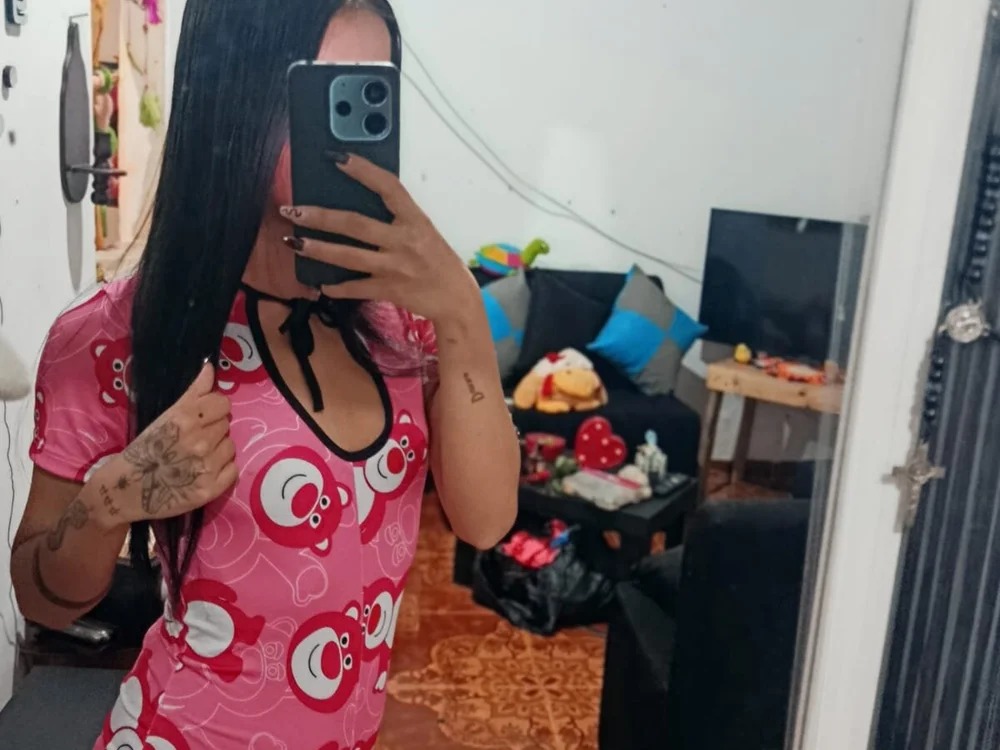 AbbyPetite