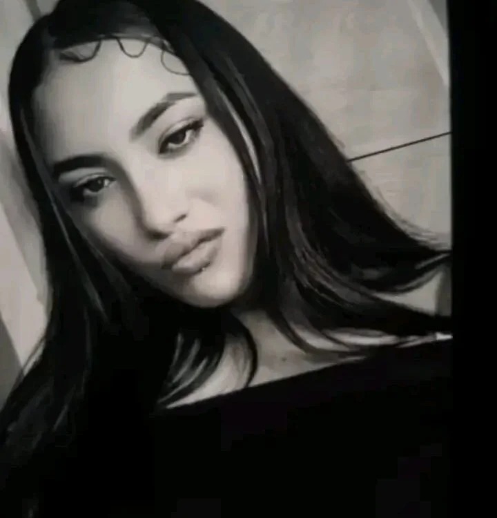 Abby_Luar
