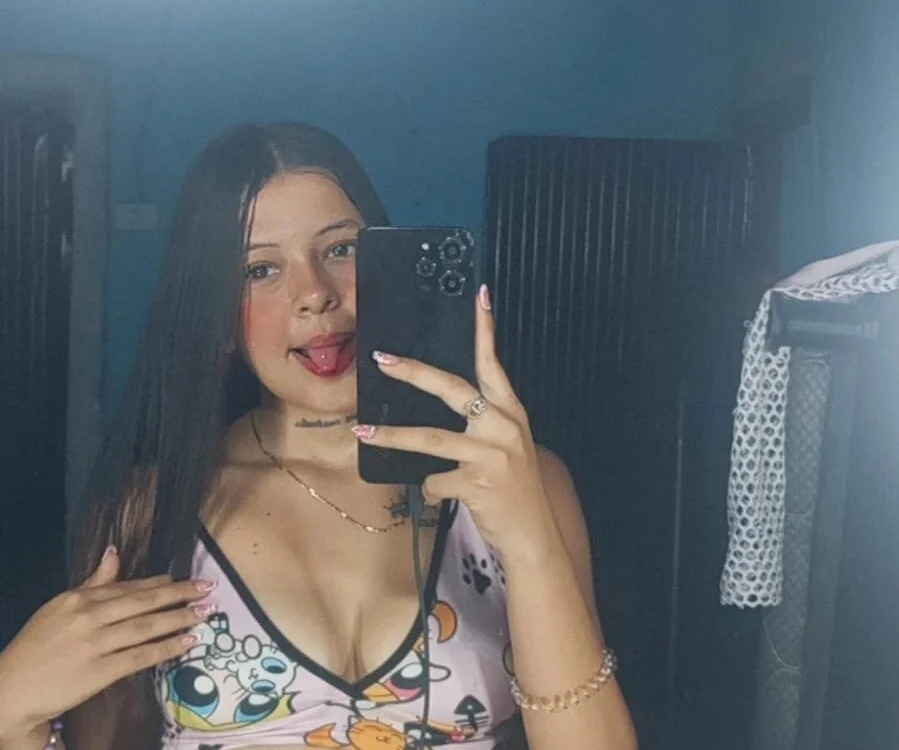 Adara_White_
