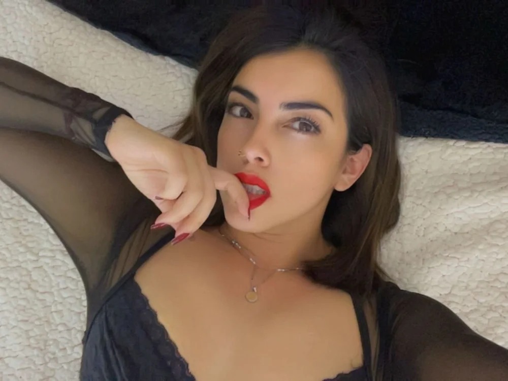 Alessa__Gold