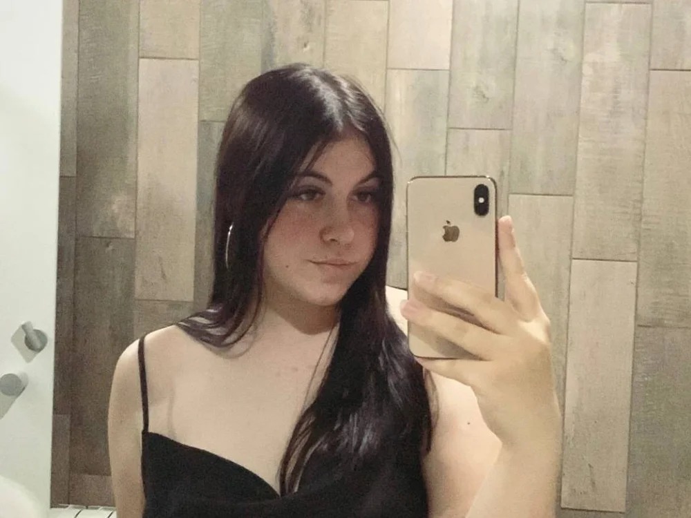 Alessia_Moreau
