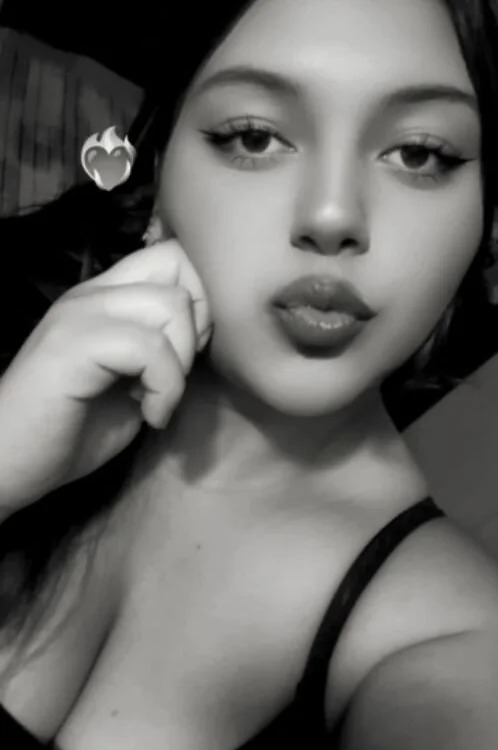 Alexa_Royale