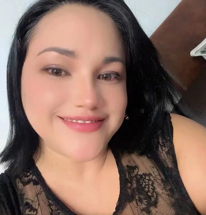 AliceeJoness_