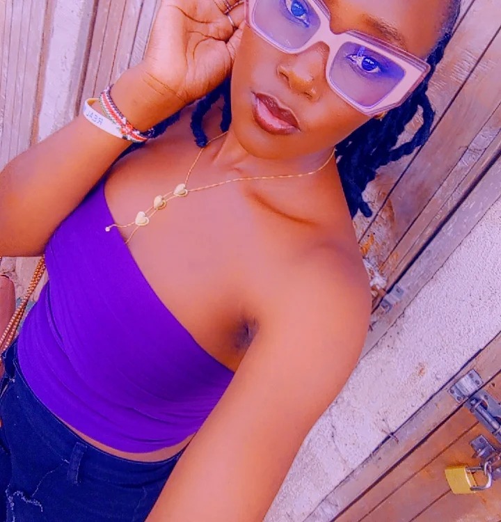 Alicia84_