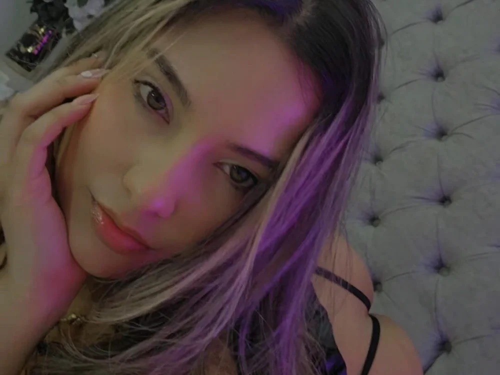 Amelia_xRosse