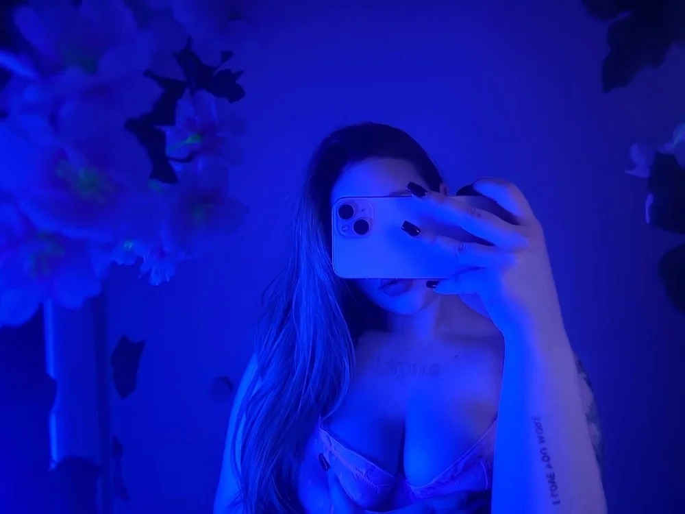 Amelie_Peach
