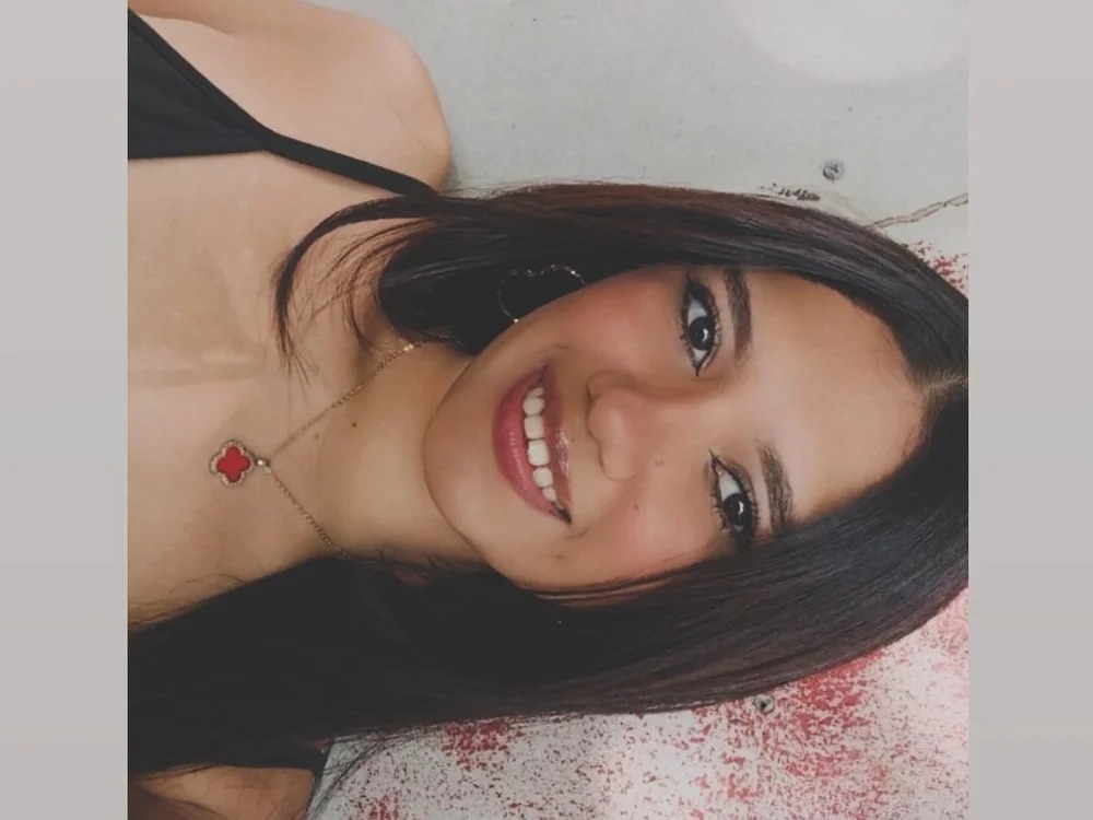 Angie05