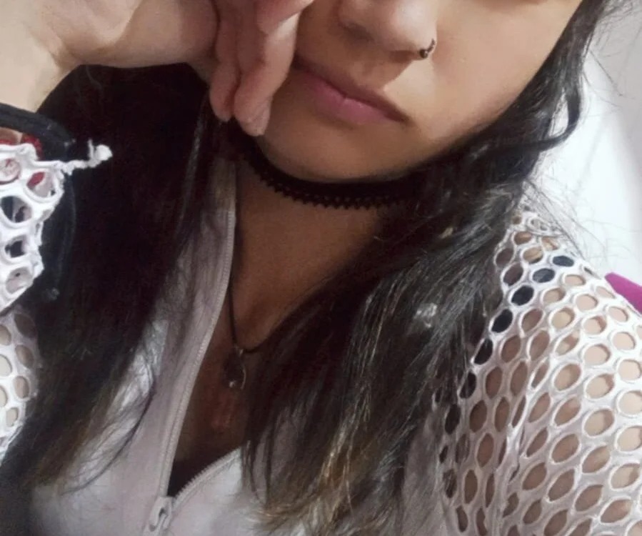 Angie_01