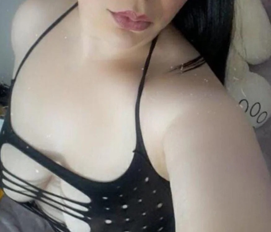 Angie_Peach