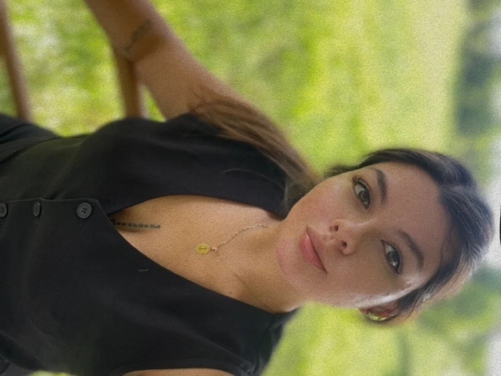 AnnaSanchez