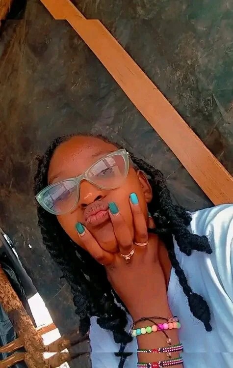 Annish_