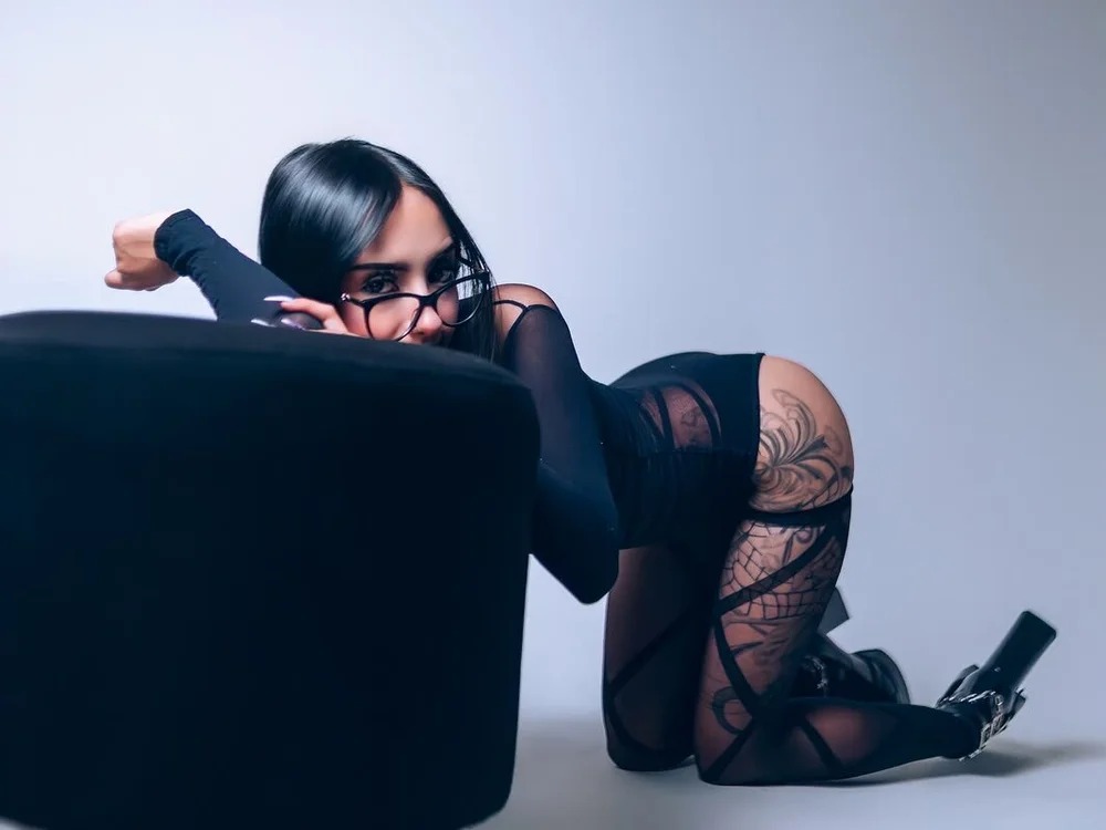 Antonella_Russ