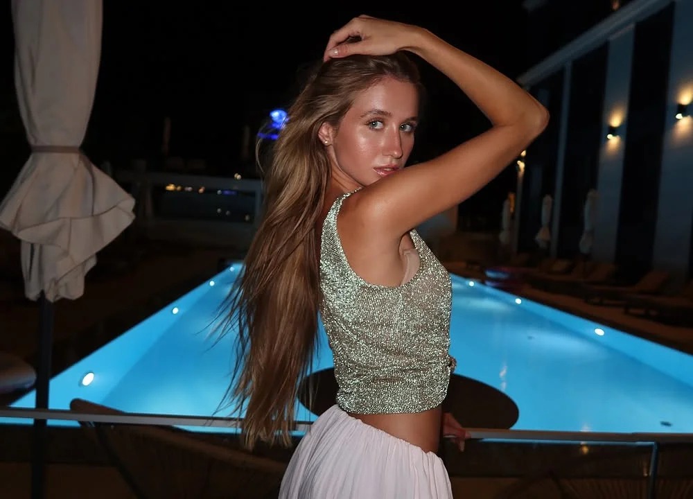 AnyaAfterDark