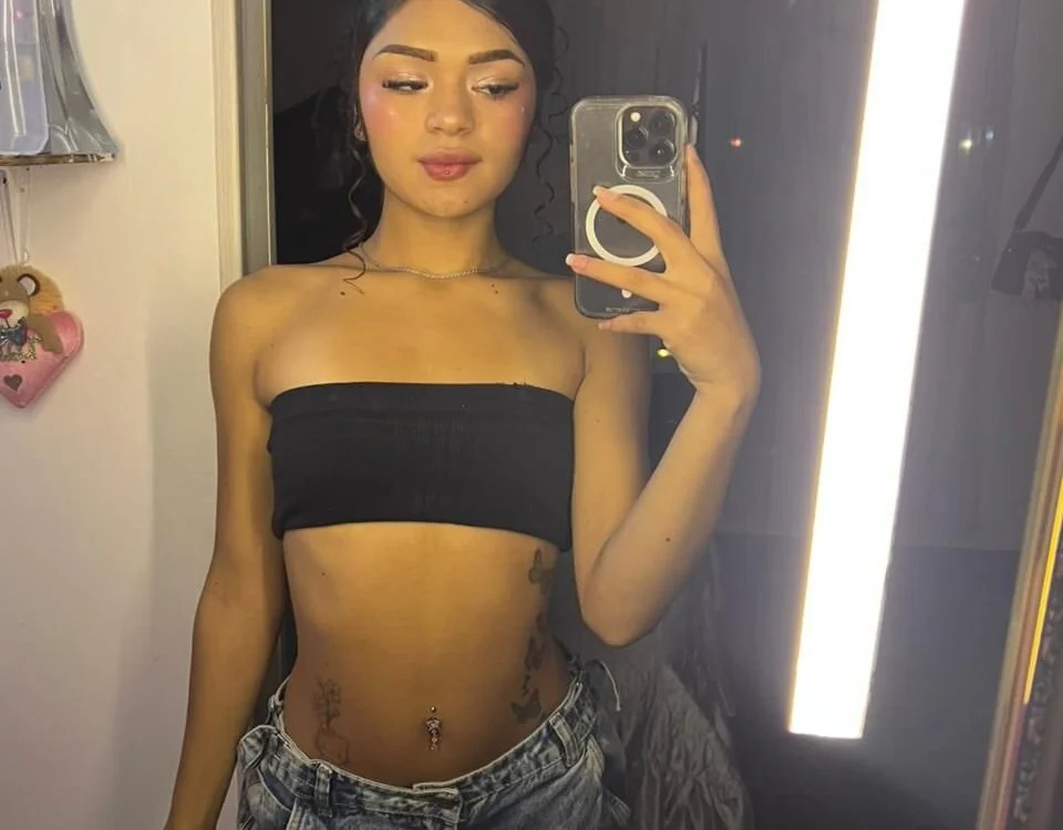 Ashly_Pink69