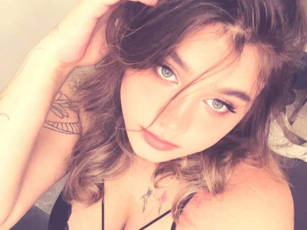 AvaBrookss