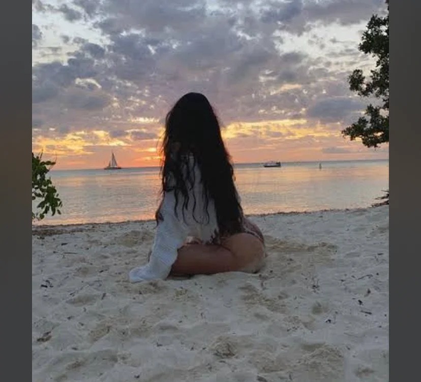 BABY-GIRL-XO