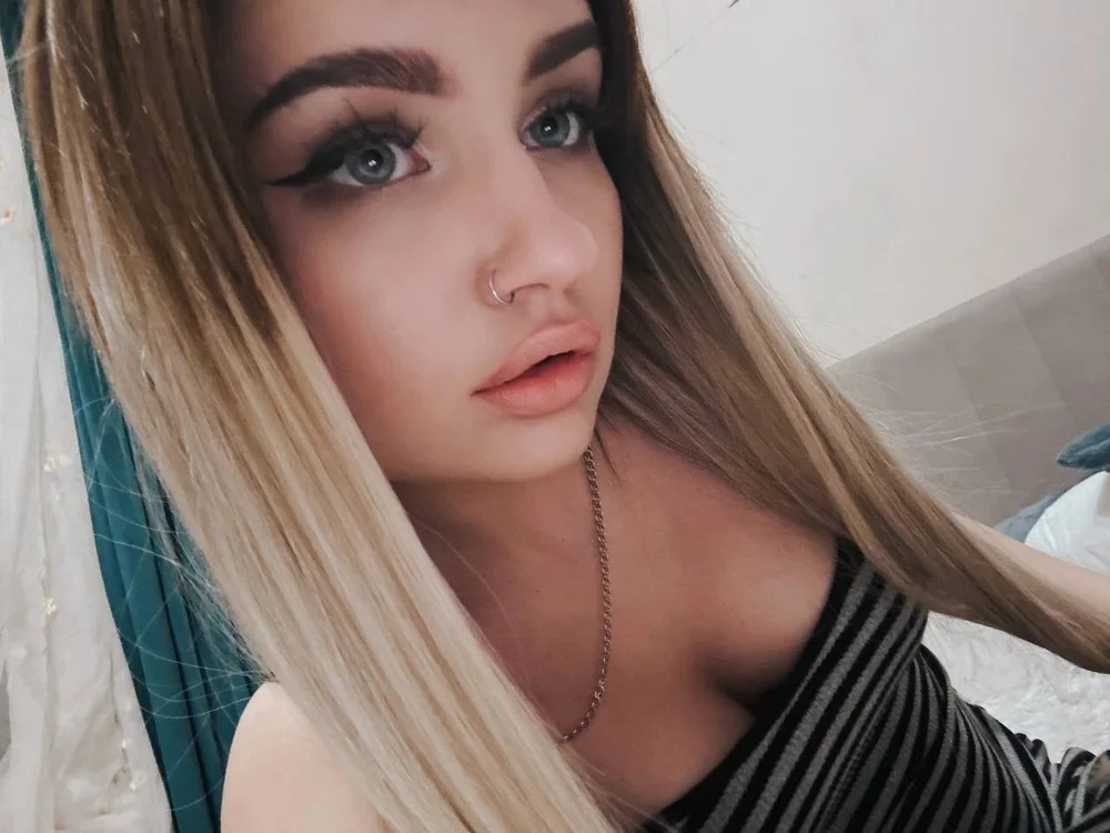 BabyMiaHoney