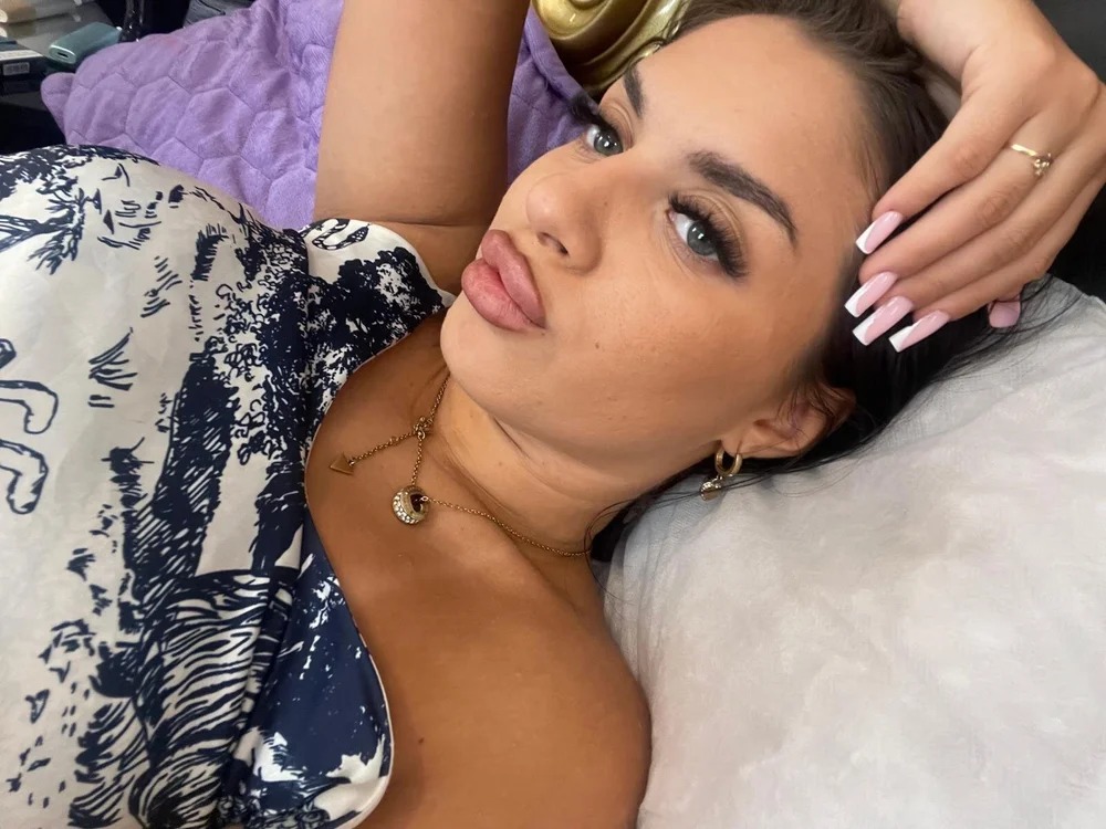 BeatriceDivine_