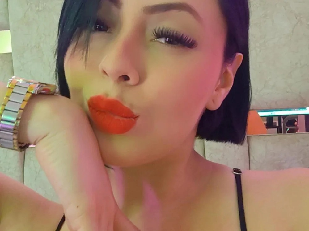 BellaSaenz1