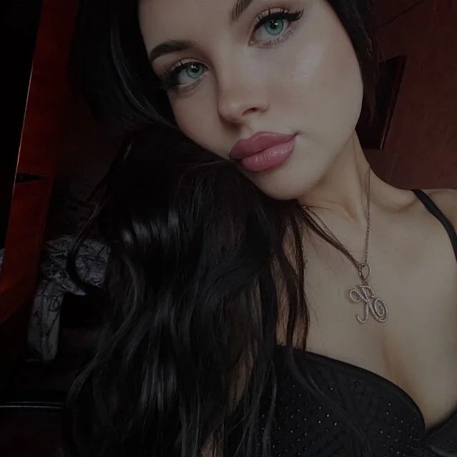 BellaSkyyy
