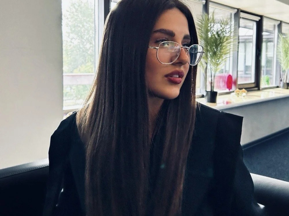 Bella__Kallen