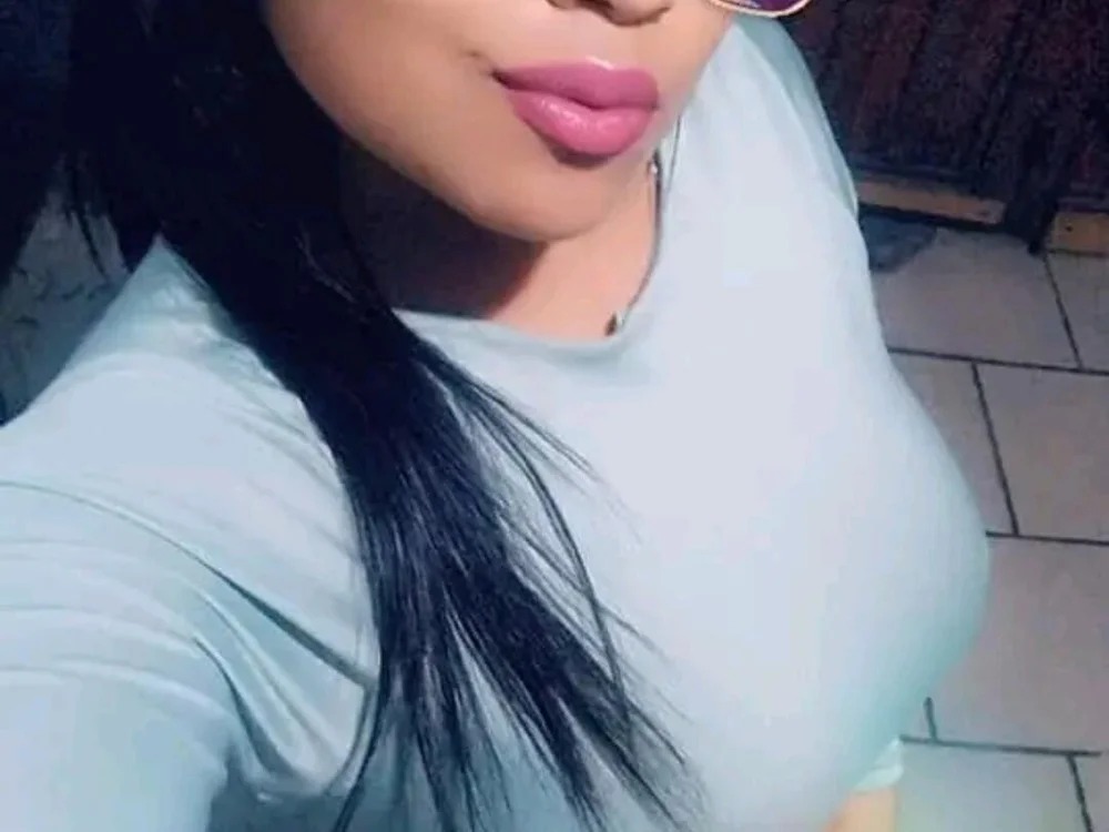 Bella_cross_v