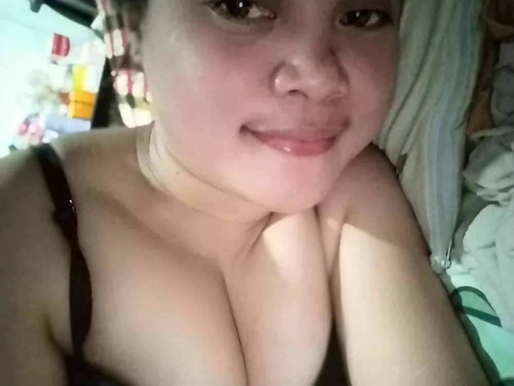 Bignipples_36