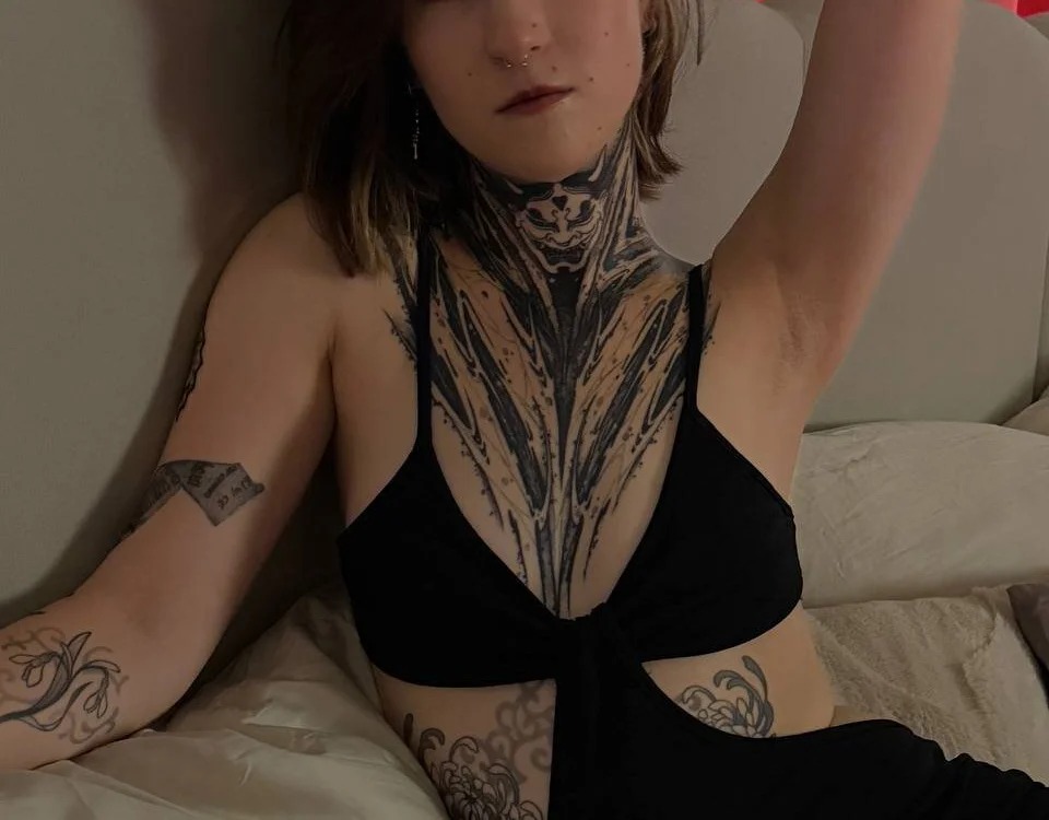 Blackk_Velvet_