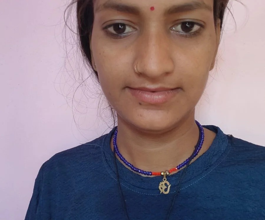 CHANDI_HOT34
