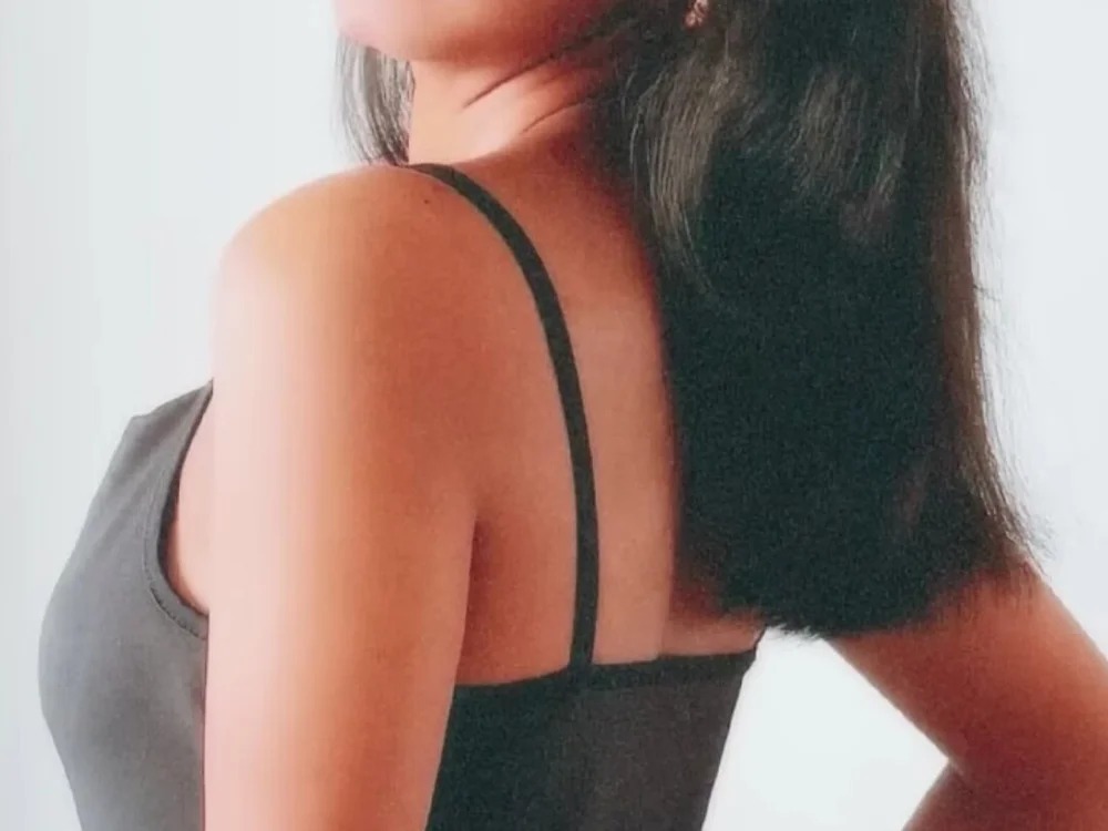 CUTE__PRIYA098
