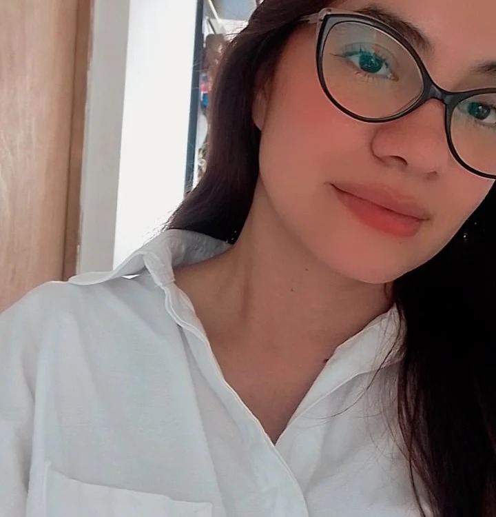Camila_Luux