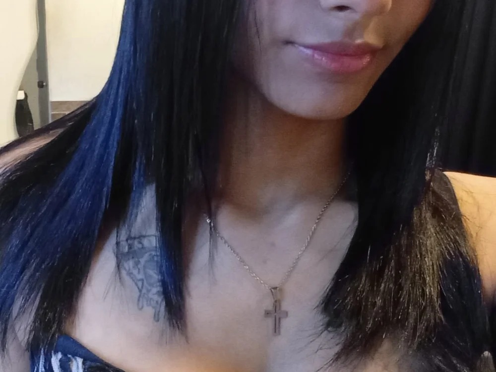 Camille_Hills69