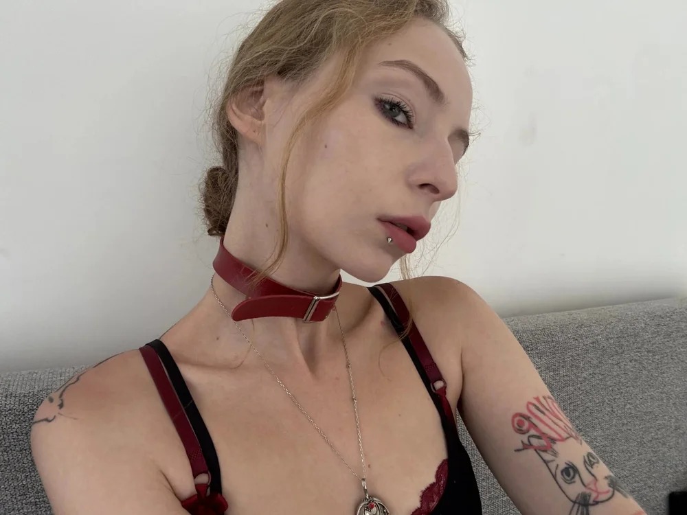 ChloeMoreauq