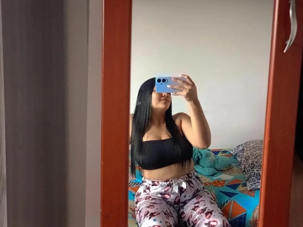 Chloe__moon_