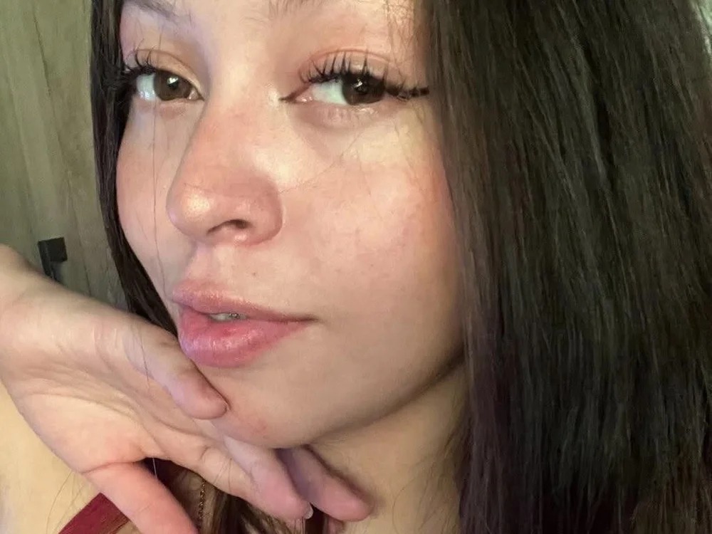 Clara_Belle