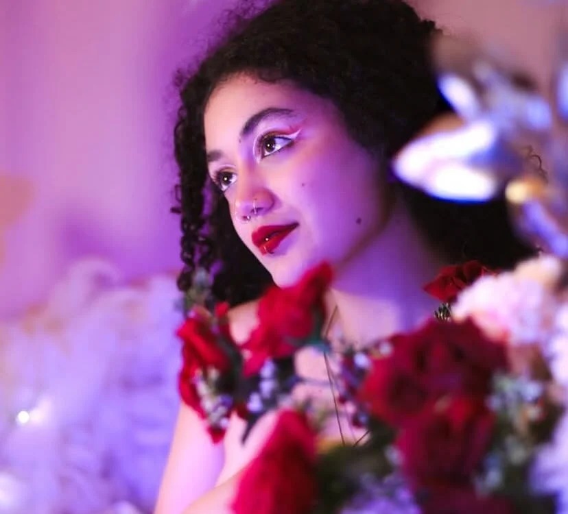 CurlyMeryJane