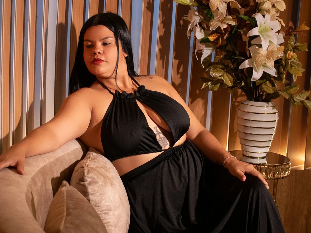 CurvyAry