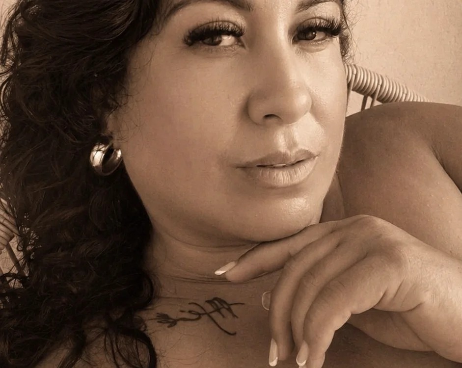 CurvyFireLatina