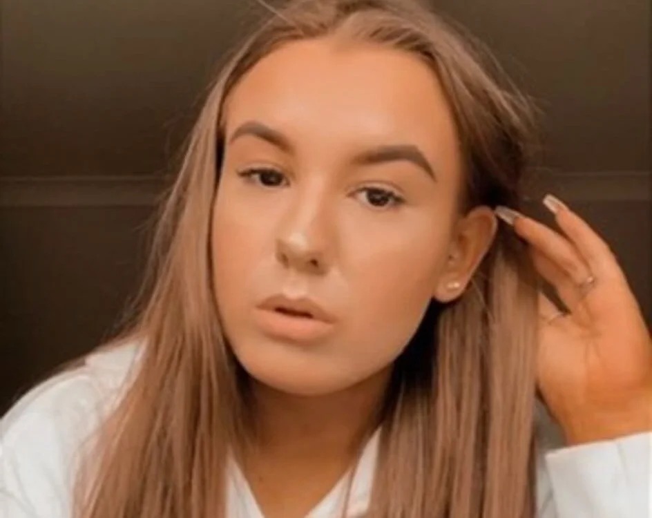 CurvyKay69