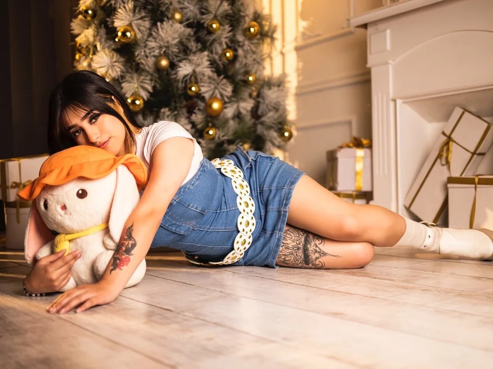 Cute_sarita19