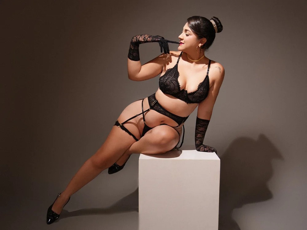 Dakota_Foxxx