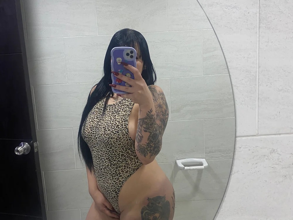 Dakota_dirty_whoree