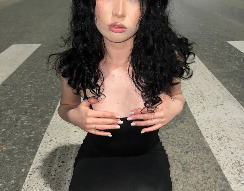 DeeannLaclair