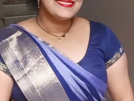 DesiApsara01