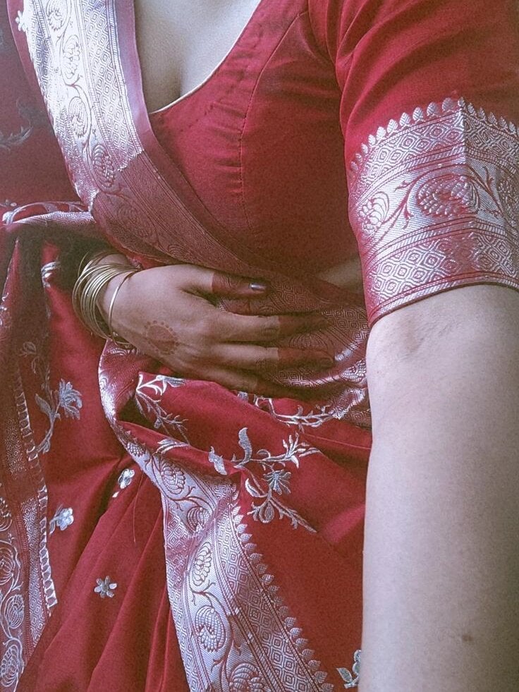 Desi_Sayli_Bhabhi