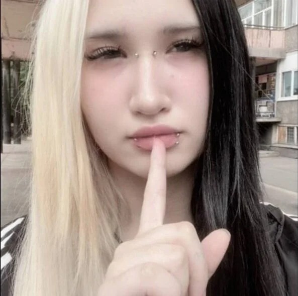 Ekimmj_age