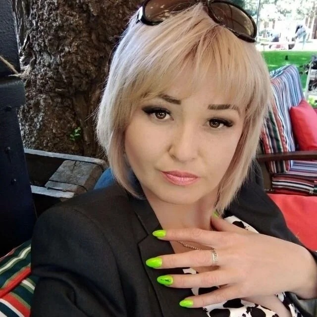 Elenikacherry