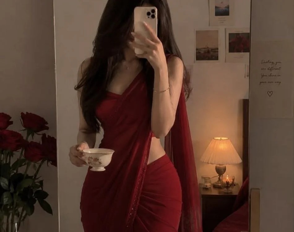 Elina472