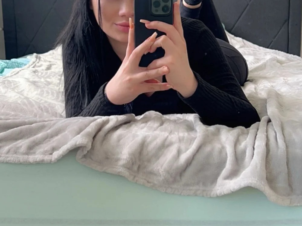 Elly_bttn